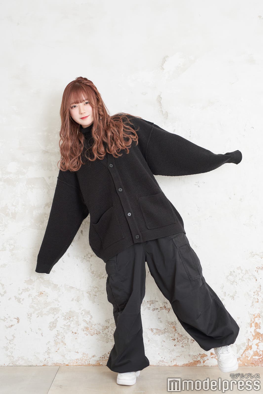 (C)モデルプレス