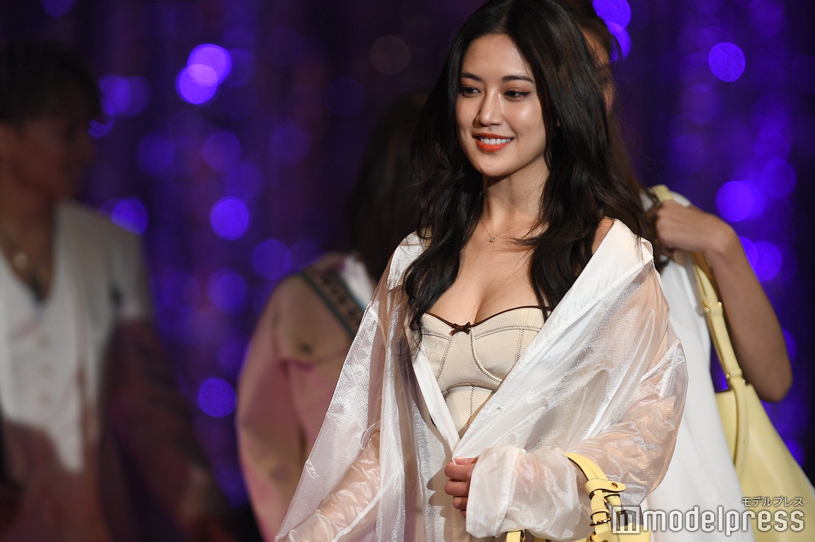 藤井夏恋（C）モデルプレス