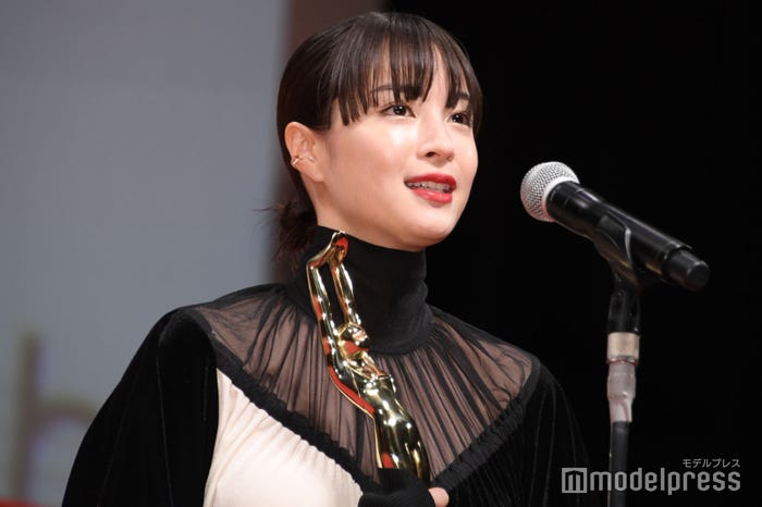広瀬すず(C)モデルプレス