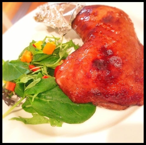 メインディッシュのローストチキン