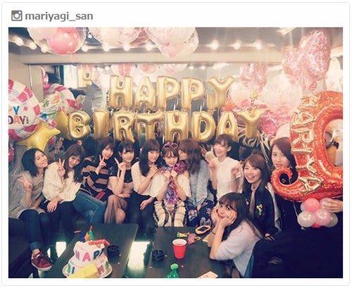 永尾まりや、豪華バースデーに反響　モデル仲間が集結
