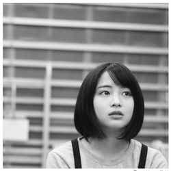 モデルプレス - 広瀬すず、4年半前の貴重な秘蔵写真が“圧倒的美少女”「女優広瀬すずはここから始まった」