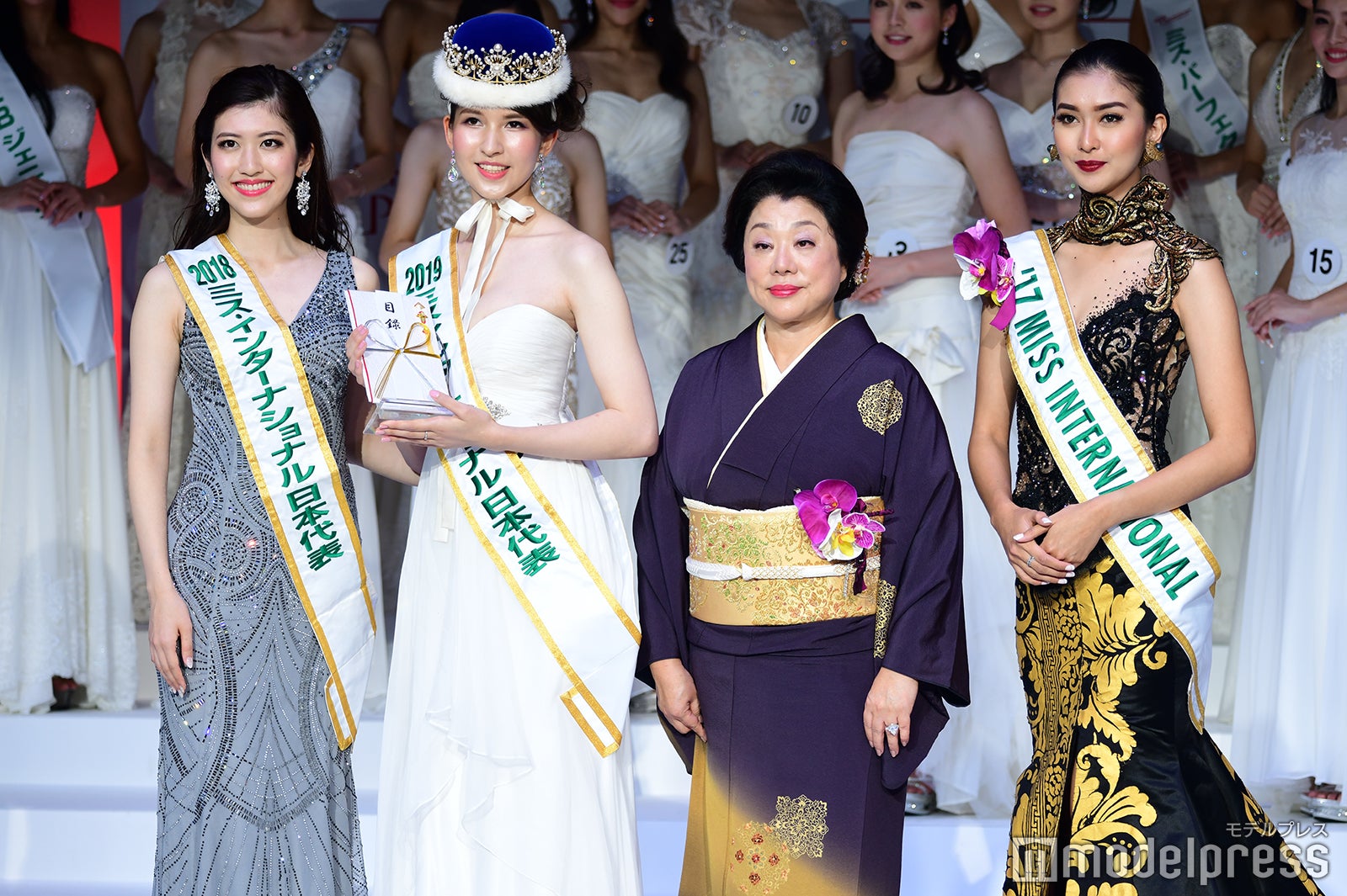 杉本雛乃さん、岡田朋峰さん、下村朱美氏、ケビン・リリアナさん （C）モデルプレス