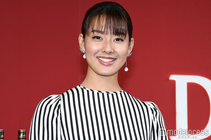 すみれ (C)モデルプレス