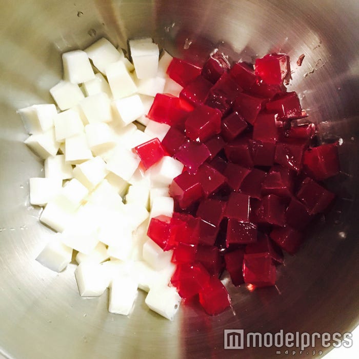 ぷるぷるゼリーの完成!/画像提供:柏原歩