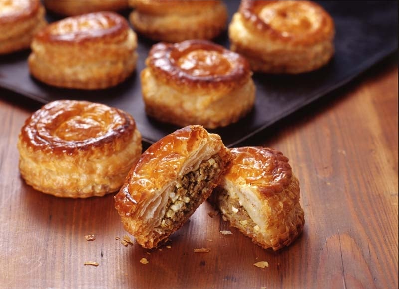 神⼾⽜のミートパイ￥360