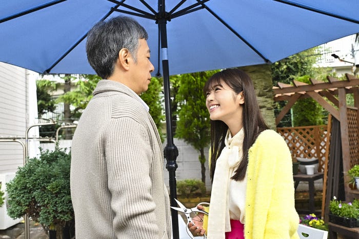 板尾創路、渋谷凪咲「地獄の果てまで連れていく」第2話(C)「地獄の果てまで連れていく」製作委員会