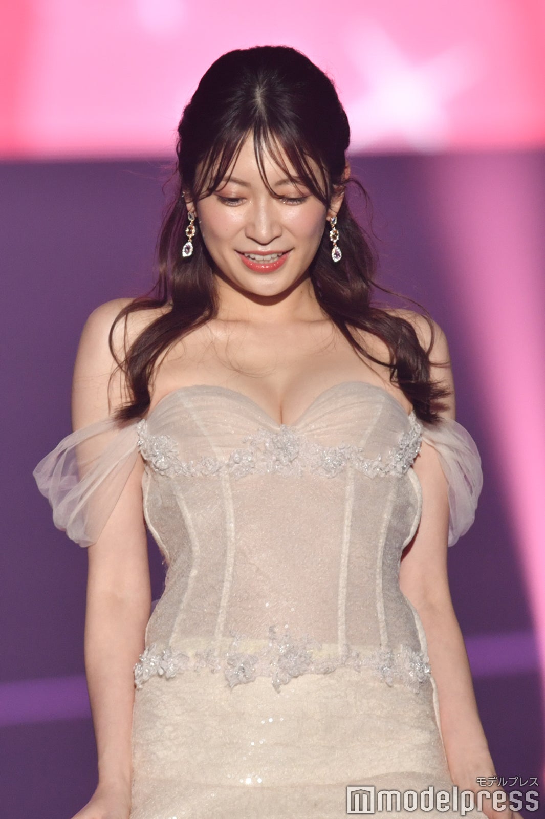 吉田朱里（C）モデルプレス