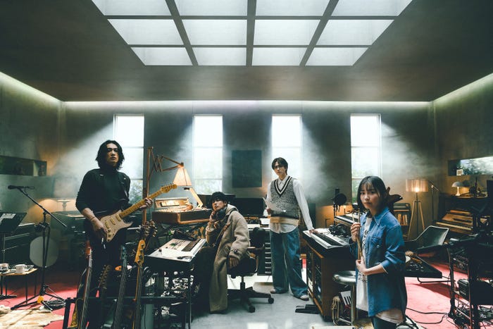 「グラスハート」TENBLANK(左から)町田啓太、佐藤健、志尊淳、宮崎優(C)Netflix