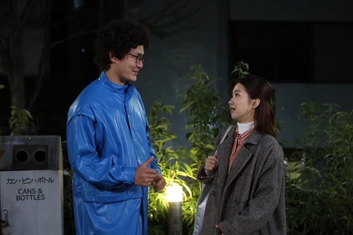 野村周平、福田麻貴「婚活1000本ノック」第6話より(C)フジテレビ