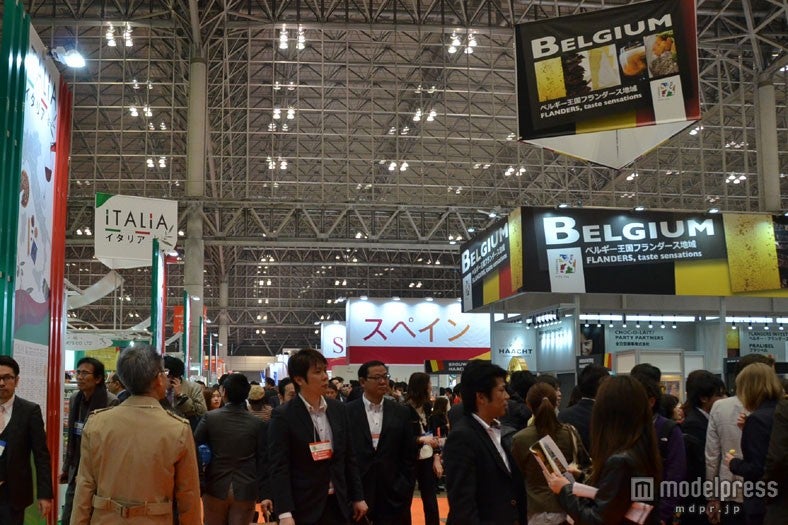 日本を含む66ヵ国・地域、2544社の展示ブースが集結した「FOODEX JAPAN 2013」
