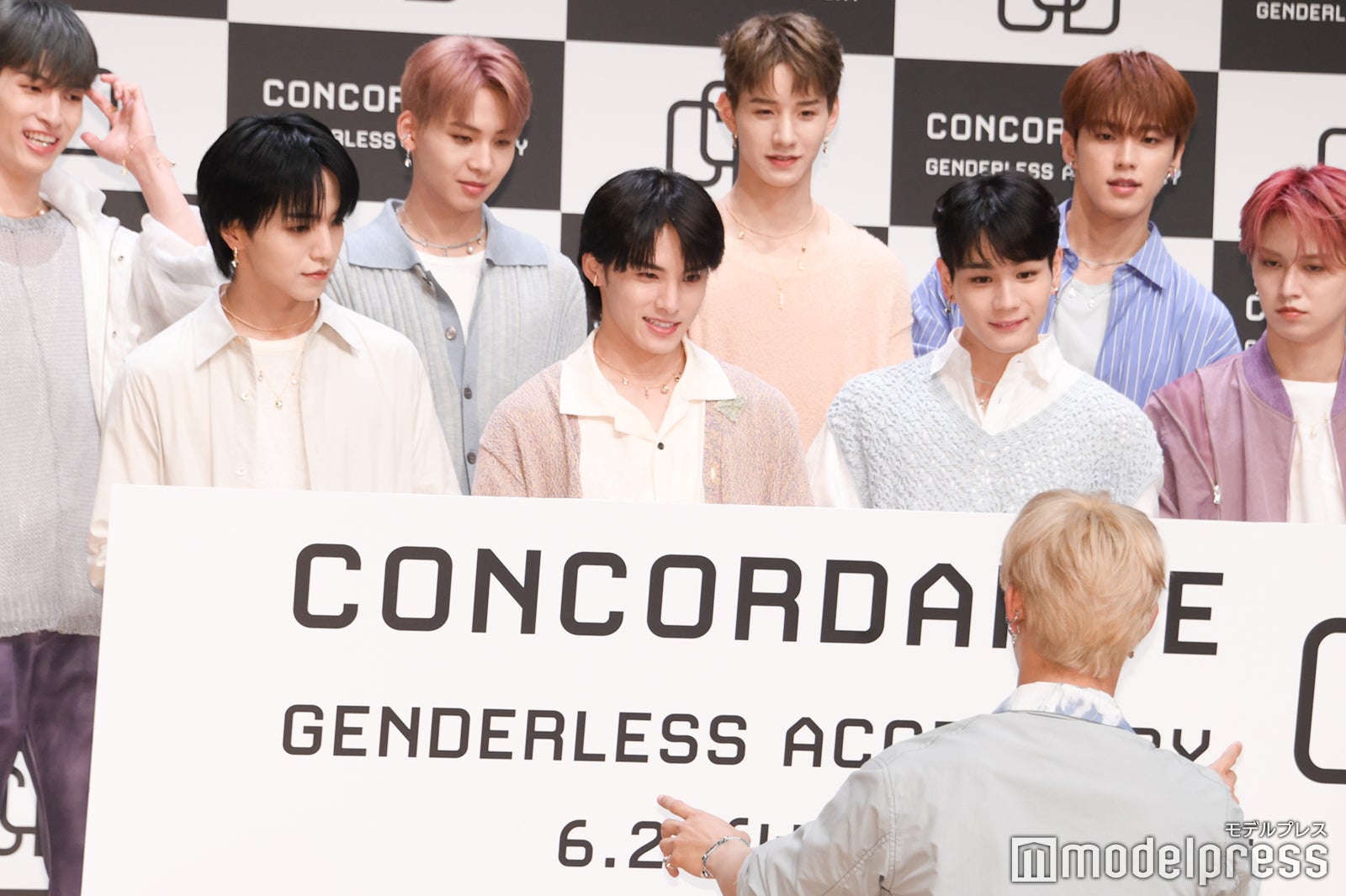 與那城奨（C）モデルプレス