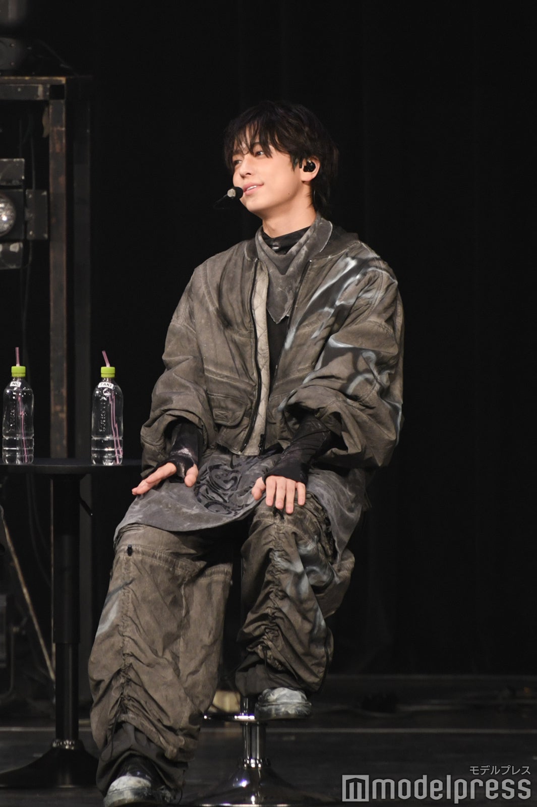 「狼って昔から～」と“狼の研究者”のように話し始めてしまったTAKI（タキ）（C）モデルプレス