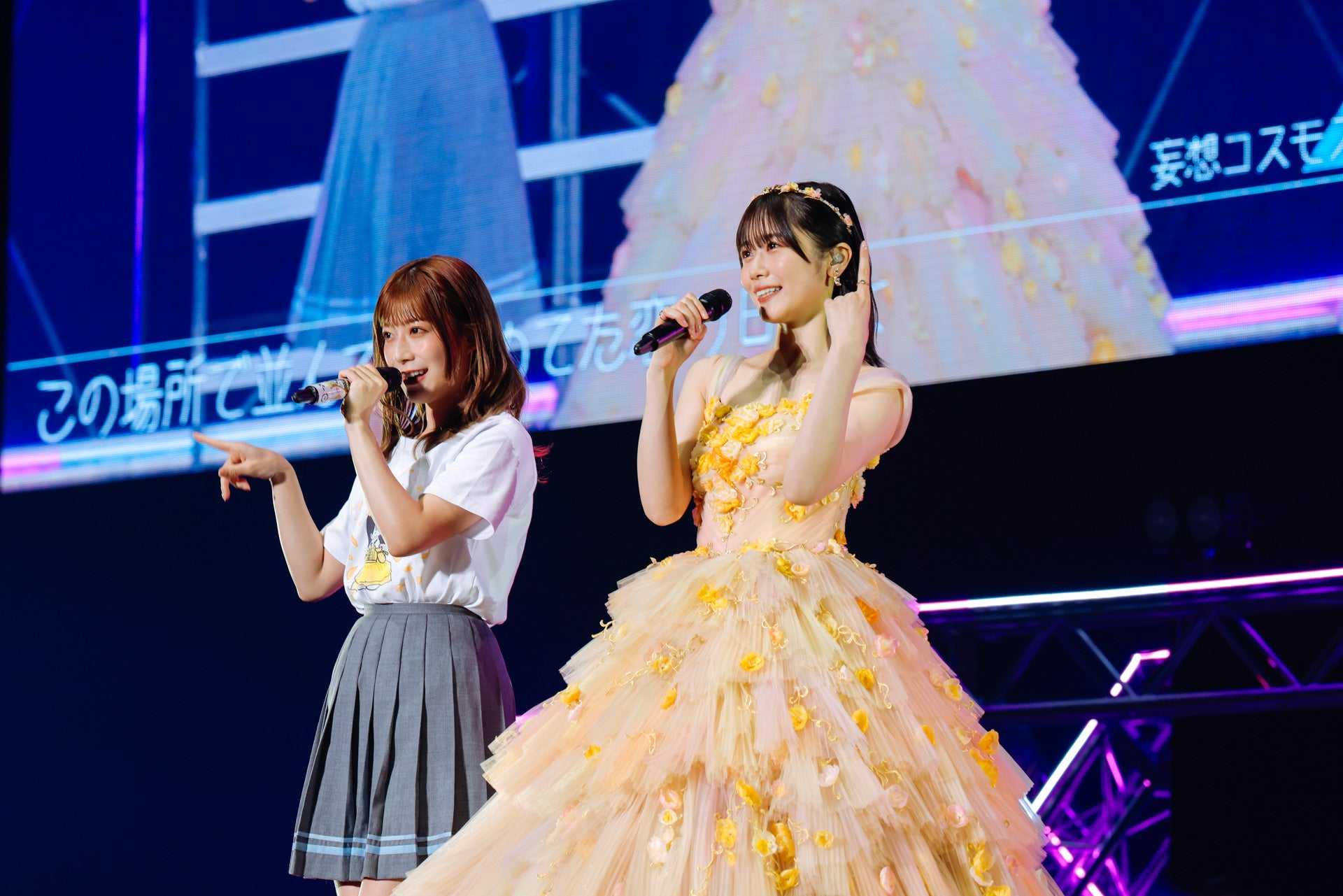 東村芽依、丹生明里「日向坂46丹生明里 卒業セレモニー」撮影：上山陽介