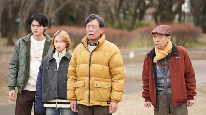 鈴鹿央士、山本舞香、光石研、綾田俊樹「闇バイト家族」第8話(C)「闇バイト家族」製作委員会