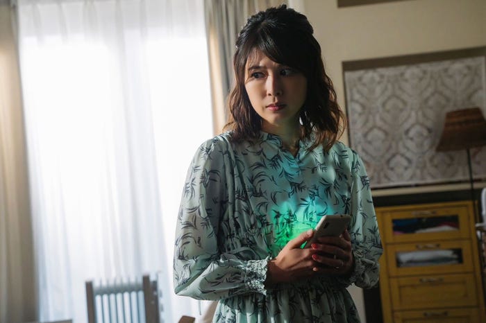 佐津川愛美「サブスク不倫」第4話より(C)「サブスク不倫」製作委員会・MBS