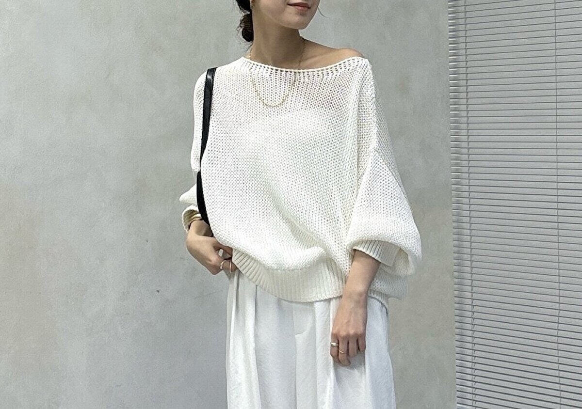 夏はやっぱり”白”が爽やかでおしゃれ！着膨れしない♡大人の着こなし術