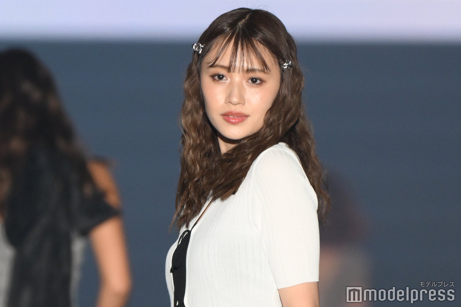 塚本恋乃葉（C）モデルプレス