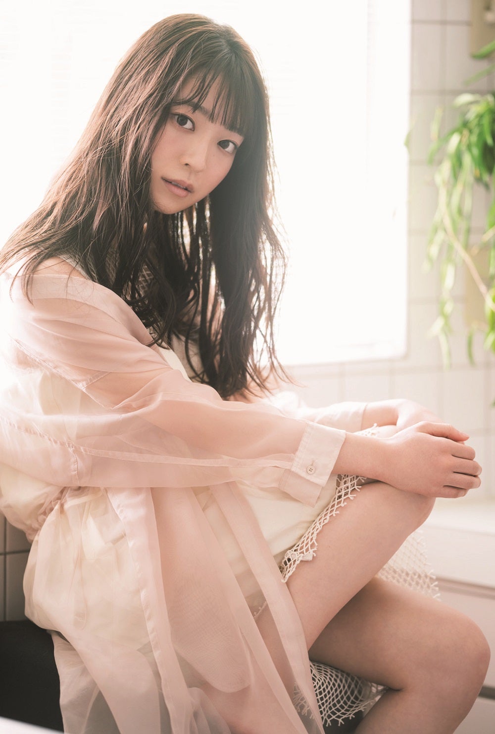 阪口珠美／「blt graph. vol.63」セブンネットショッピング購入特典ポストカード（提供写真）