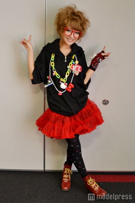 モデルプレスのインタビューに応じてくれた鈴木奈々