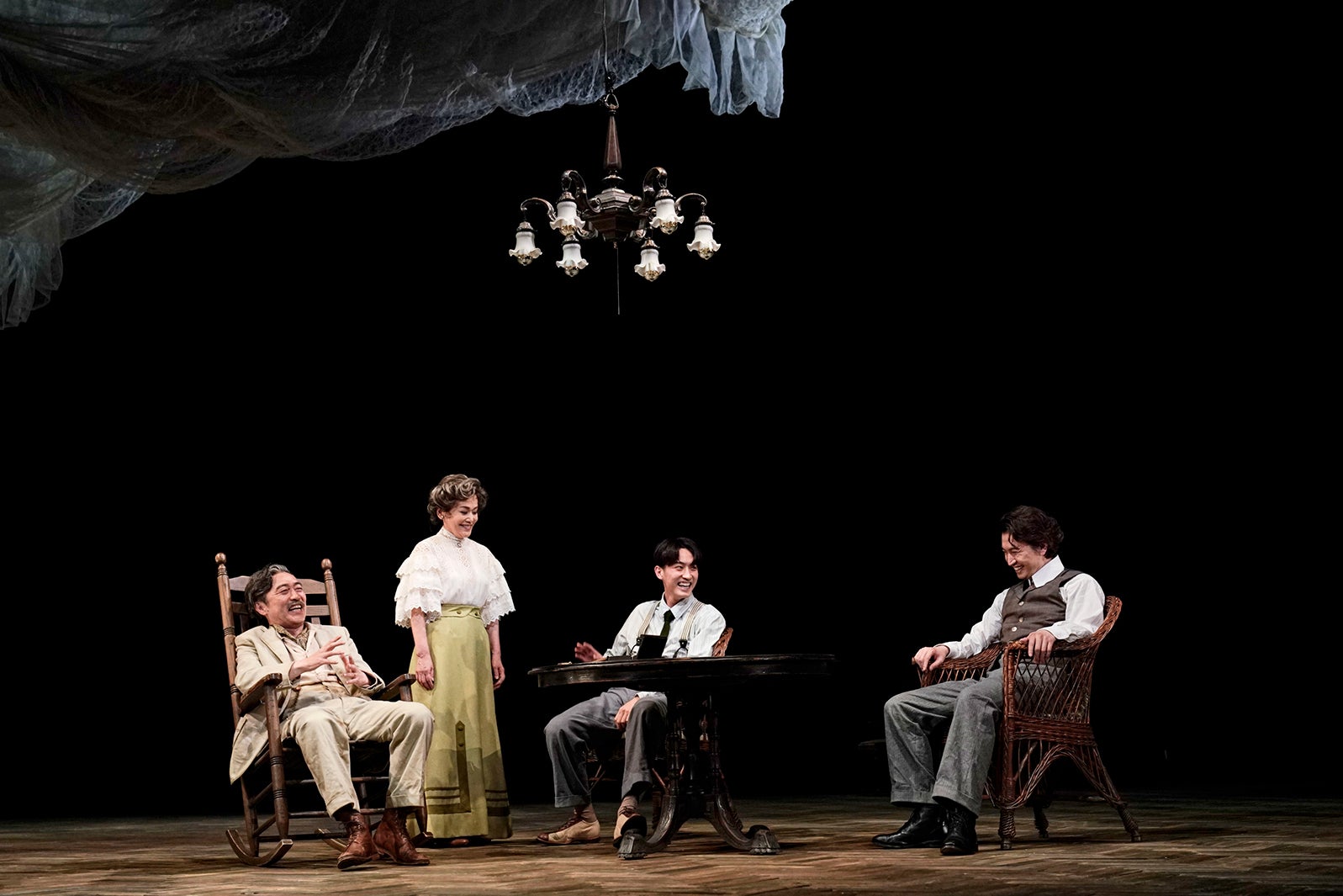 関ジャニ∞大倉忠義ら舞台「夜への長い旅路」開幕 初舞台の杉野遥亮「意識がガラッと変わりました」