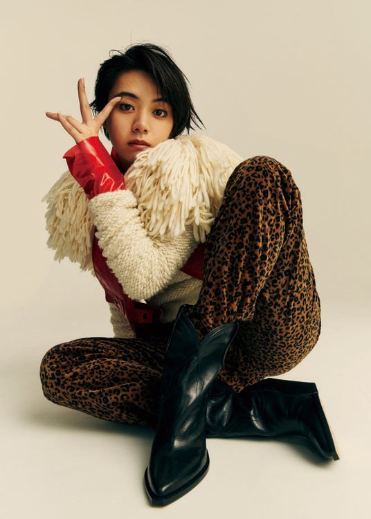 池田エライザ、思わず見惚れる表情に注目