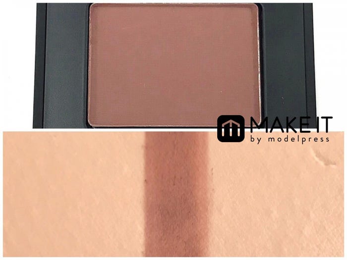 NARS/シングルアイシャドー(ソフトエッセンシャル)/5320/2,500円(税抜) (C)メイクイット