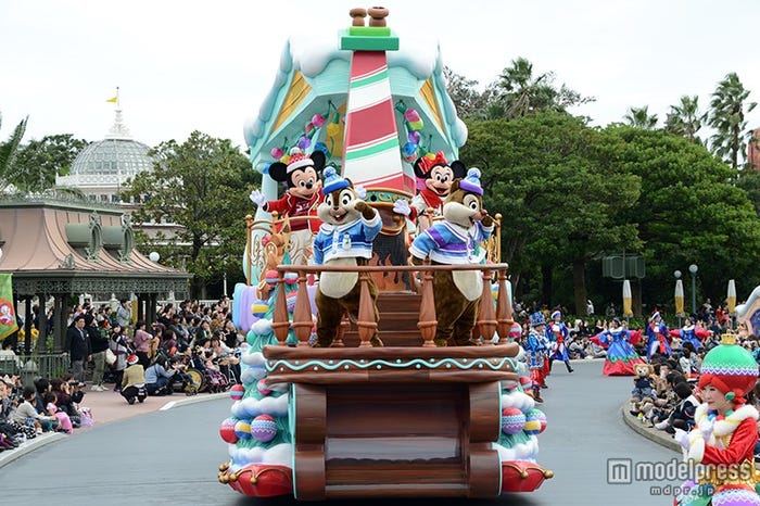 パレード「ディズニー・クリスマス・ストーリーズ」