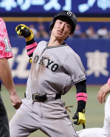 巨人・阿部監督 3安打4打点の浦田称賛「併用はしない。泉口が調子を戻さない限りは出さない」 2被弾の森田とは試合直後に問題指摘「勝てる投手にならない」