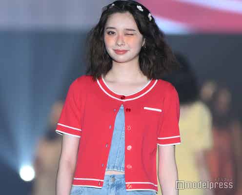 田鍋梨々花、ウィンクにキュン ポップなカジュアルスタイルが可愛い【TGC熊本2024】