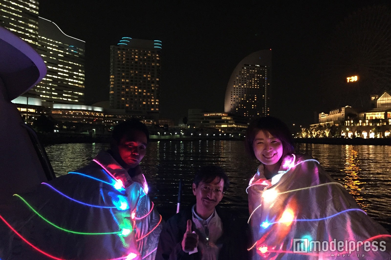 ガイドシップ／画像提供：スマートイルミネーション横浜実行委員会