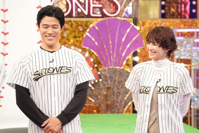 鈴木亮平、吉瀬美智子(C)日本テレビ