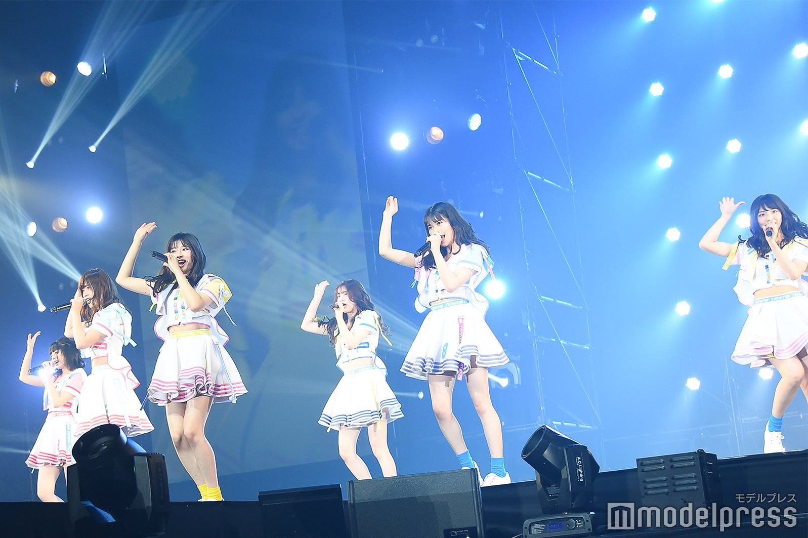 AKB48 Team8（C）モデルプレス