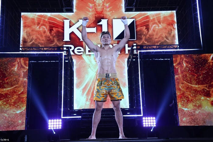 リュウ・ツァー選手(C)K-1