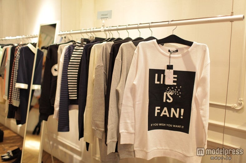 「SLY LANG」コレクション