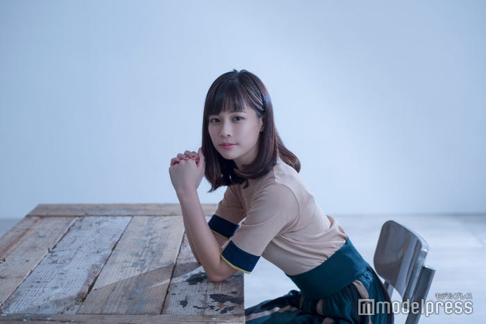 鈴木唯アナウンサー(C)モデルプレス