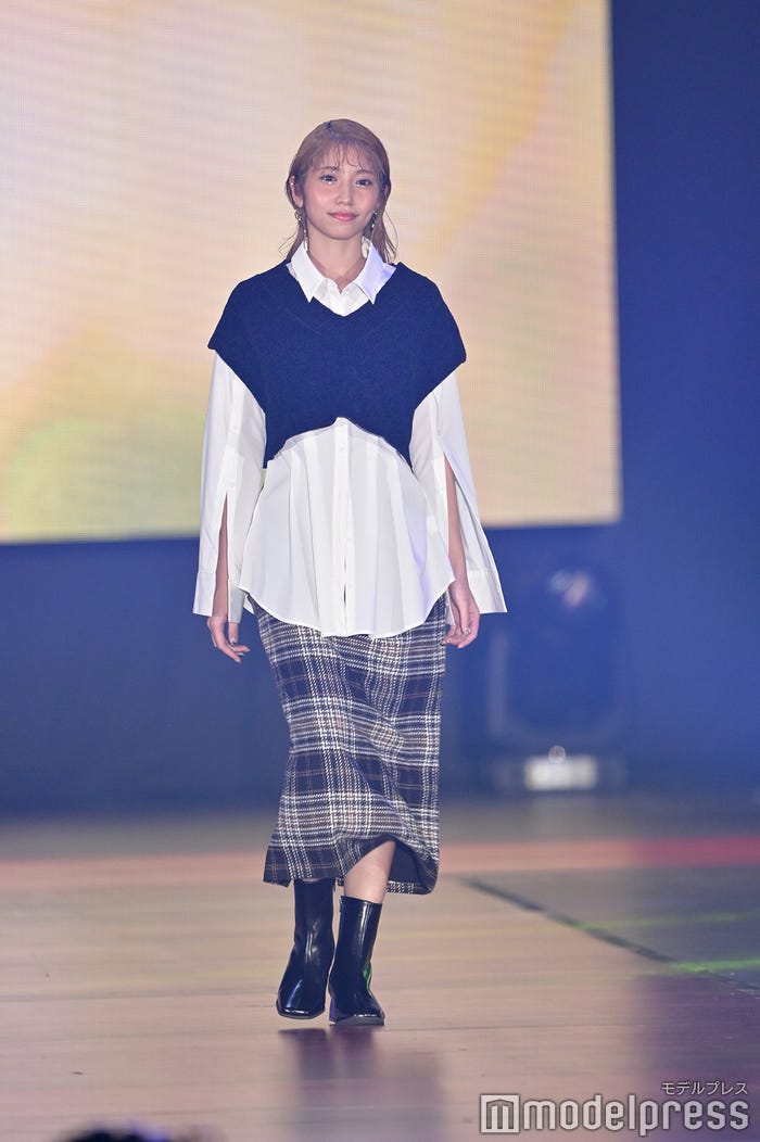 山下エミリー(C)モデルプレス