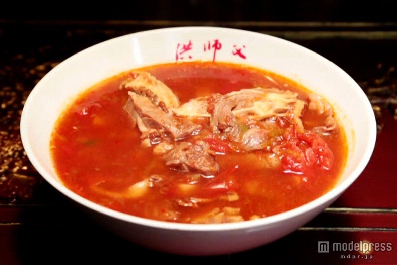 台湾のトマト牛肉麺（C）日本テレビ