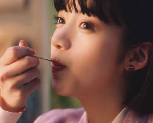 池田エライザが可愛すぎる“とろけると弁”連発!至福な表情の動画公開