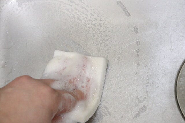 ダイソーのシンク掃除に使えるキッチンシートスポンジ（26枚
