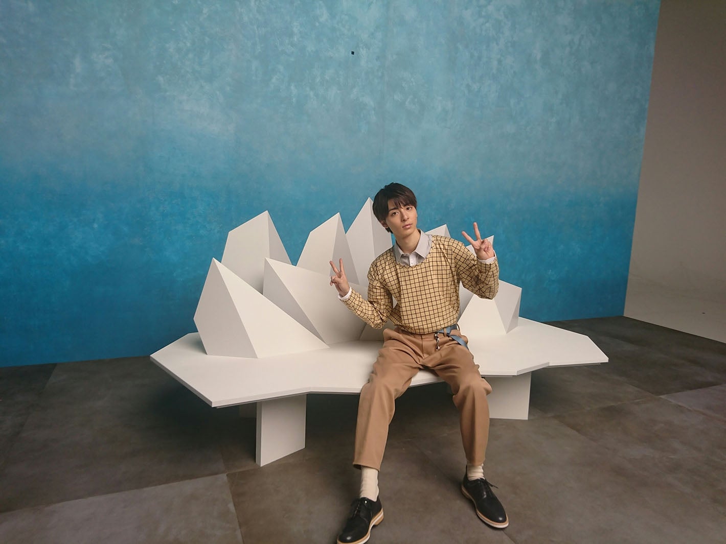 高杉真宙のオフショット（C）Marvelous Inc.