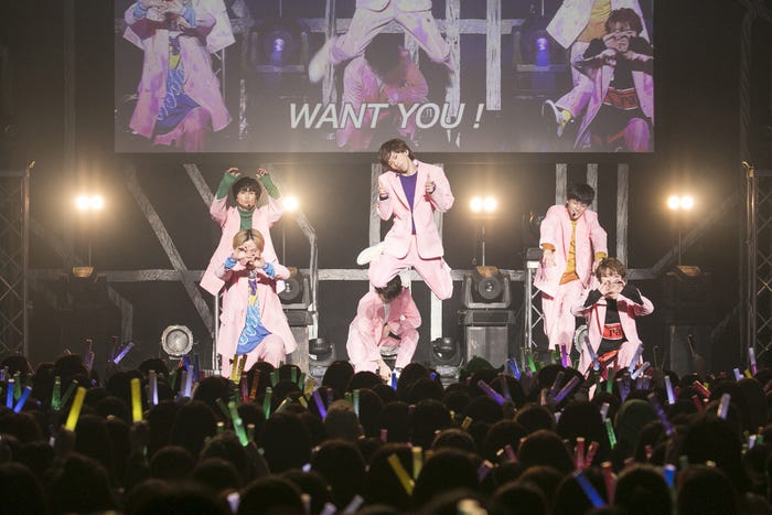 超特急(写真:米山三郎/深野輝美)