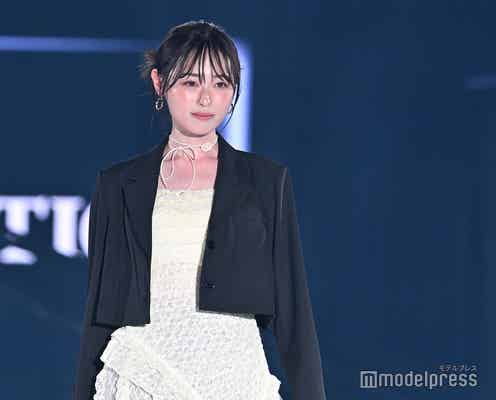 福原遥、レースキャミから美デコルテ披露 キュートな微笑みで魅了【TGC2025S/S】