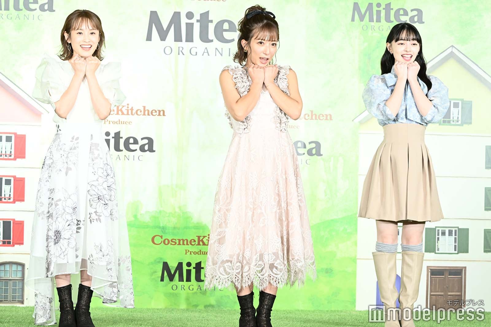 “ミティアダンス”を披露する高橋愛、辻希美、上國料萌衣（C）モデルプレス