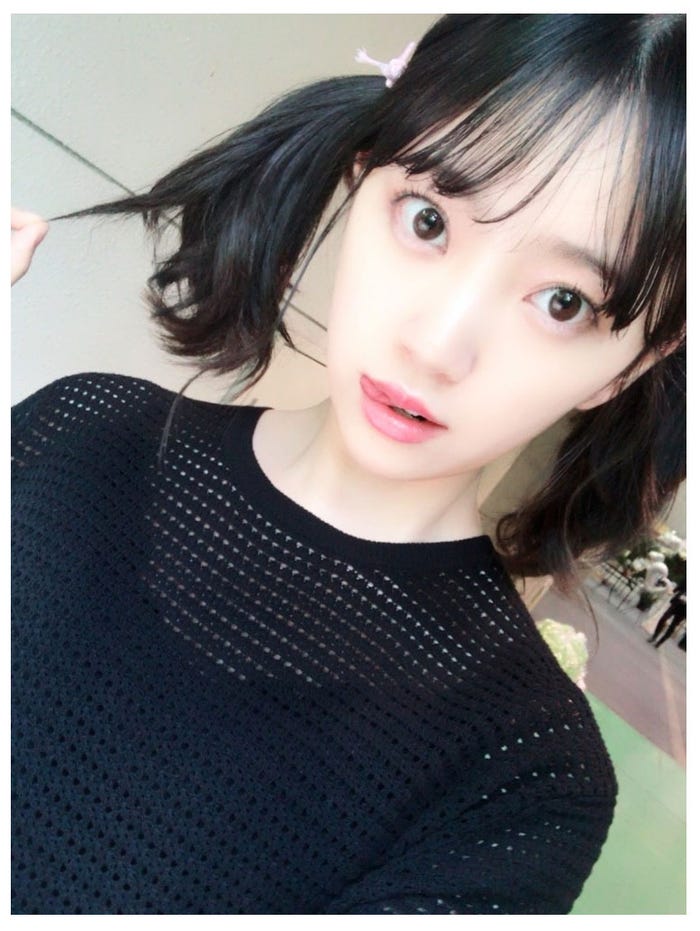 シースルーバングで髪をツインテールにした堀未央奈/堀未央奈公式ブログ