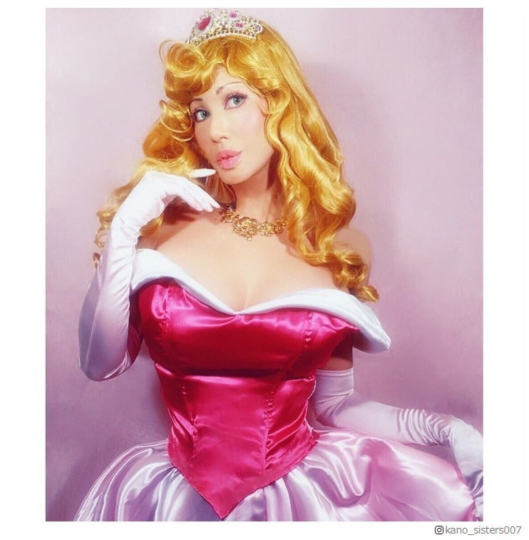 叶恭子、「眠れる森の美女」オーロラ姫コスプレに絶賛の声殺到 “ファビュラスな姉のプリンセスシリーズ”がハイクオリティすぎ