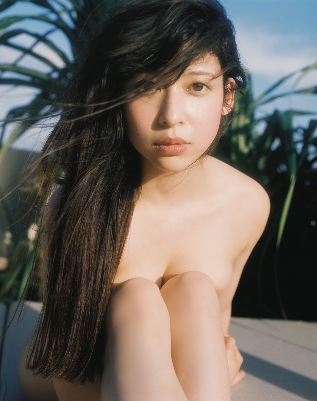 「オオカミくん」染野有来、大胆ポーズのセクシーカット公開 髪ばっさり後の姿も…初の写真集決定