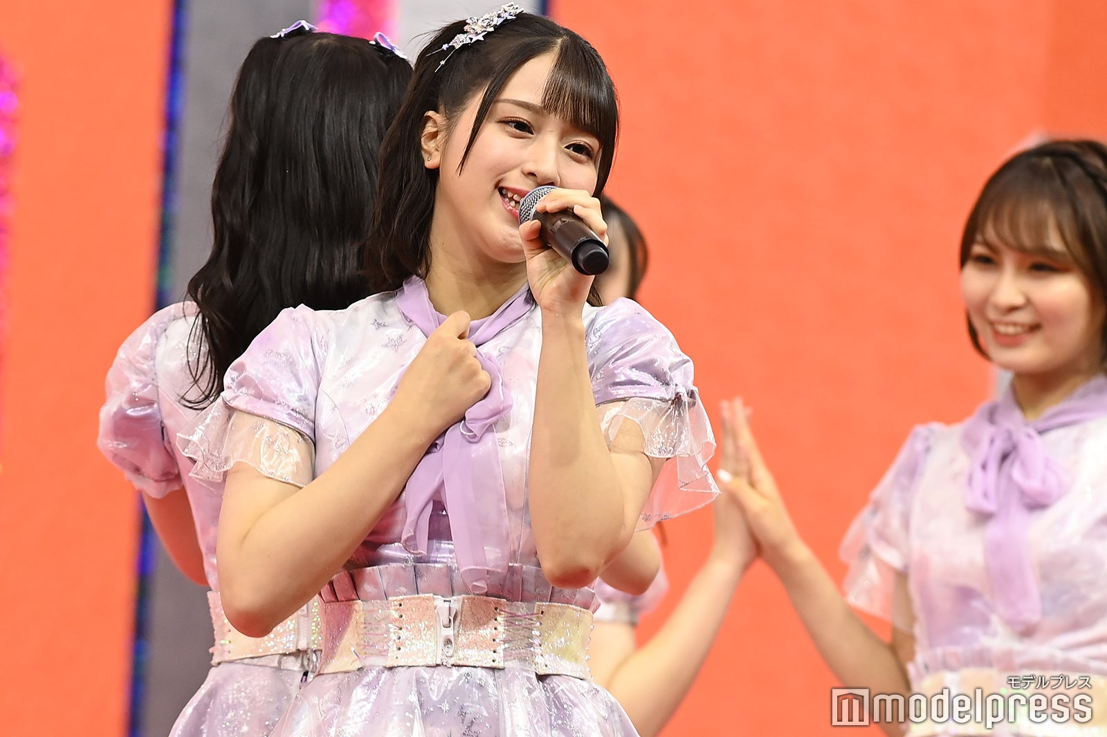 ＝LOVE（C）モデルプレス