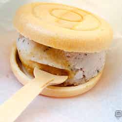 最中アイスは食べ歩きにぴったり