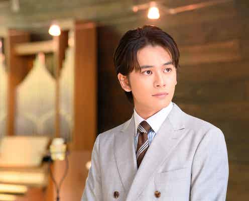 北村匠海「王様に捧ぐ薬指」サプライズ出演 橋本環奈&山田涼介の新婚旅行先の結婚式場・支配人に